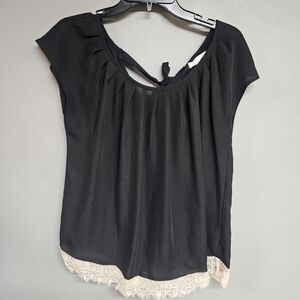 LC Lauren Conrad Black Blouse with Lace Hem Women's Medium Short Sleeve Shirt
